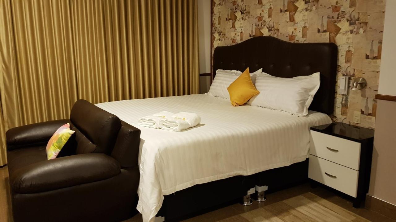 Hotel Costa Riviera Mala ภายนอก รูปภาพ