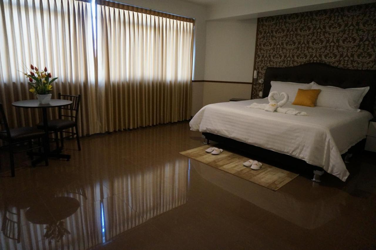 Hotel Costa Riviera Mala ภายนอก รูปภาพ