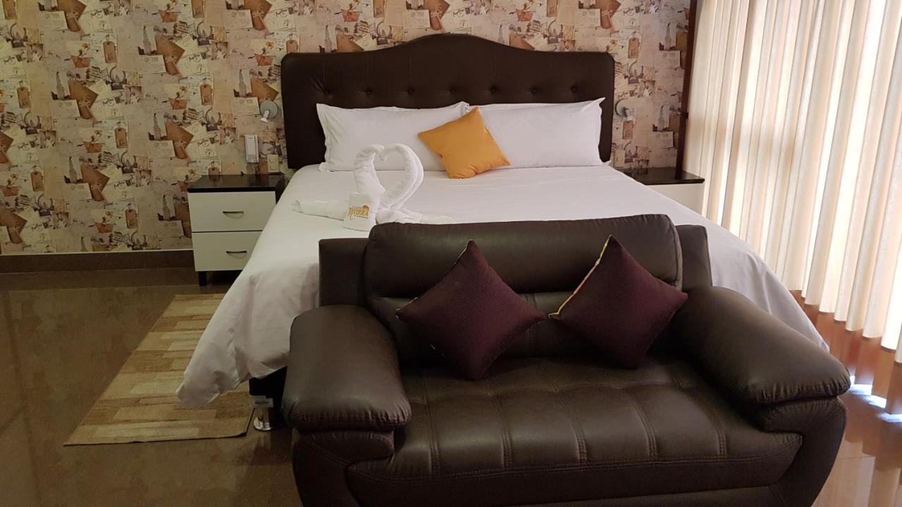 Hotel Costa Riviera Mala ภายนอก รูปภาพ